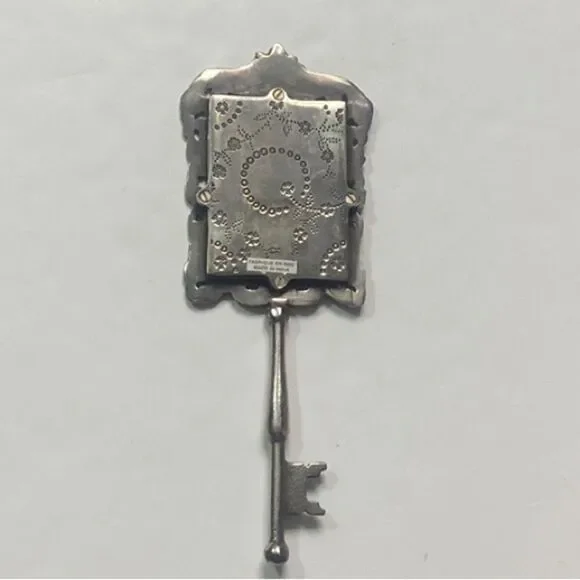 Vintage Style Hand Mirror Skeleton Key Picture Frame Wonderland Made In India - Picture 4 of 12